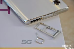 LG Velvet 16