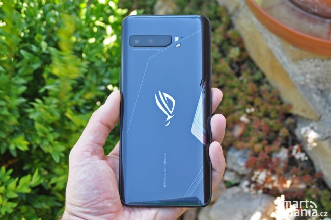 ROG Phone 3 13