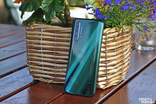 Realme X50 01