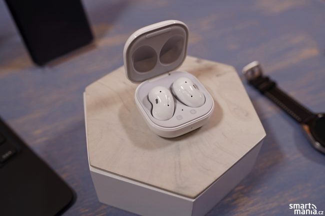 Samsung Galaxy Buds Live 02