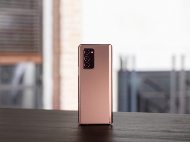 galaxy z fold 2 5
