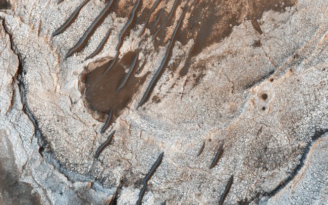 mars povrch 1