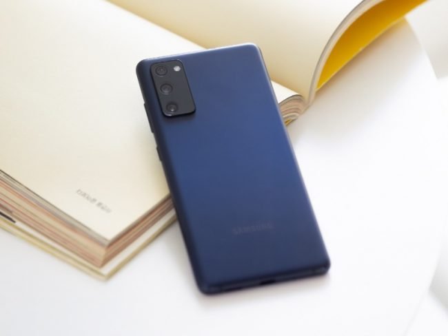 800 600 Samsung Galaxy S20 FE Cloud Navy 800 600 Samsung Galaxy S20 FE Cloud Navy