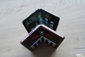 Galaxy Fold vs Fold 2 06