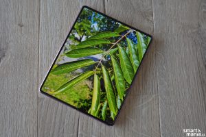 Samsung Galaxy Z Fold 2 11