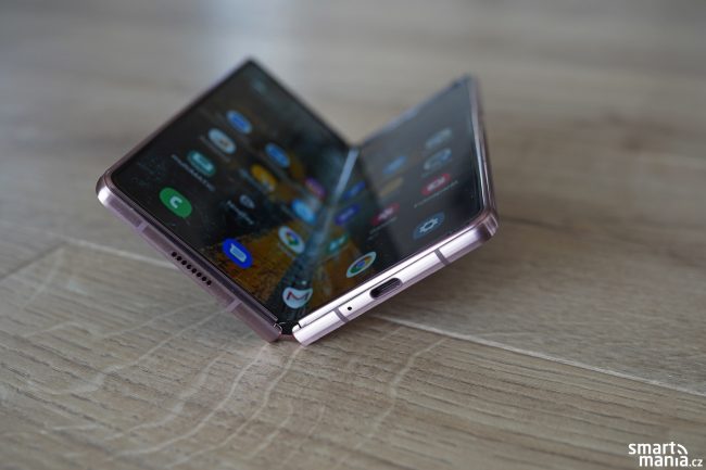 Samsung Galaxy Z Fold 2 31 Samsung Galaxy Z Fold 2 31