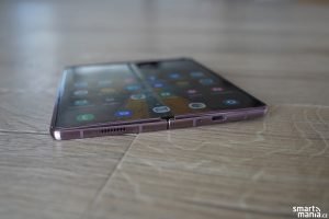 Samsung Galaxy Z Fold 2 36