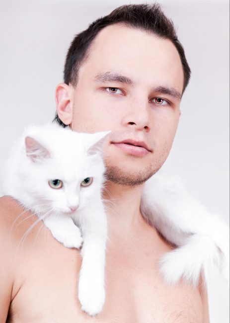 man with cat