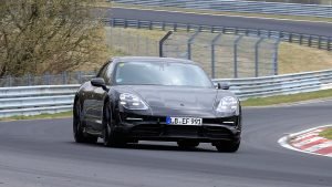Porsche Taycan Cross Turismo