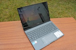 Asus ZenBook Flip recenze