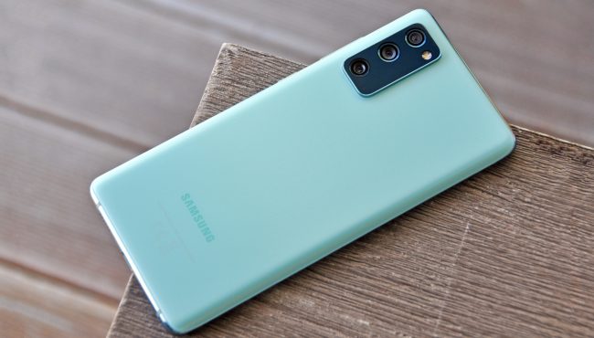Samsung Galaxy S20 FE recenze Samsung Galaxy S20 FE recenze