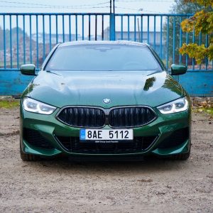 BMW 840i