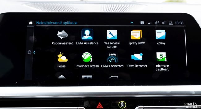 Infotainment nabízí vlastní aplikace. Infotainment nabízí vlastní aplikace.