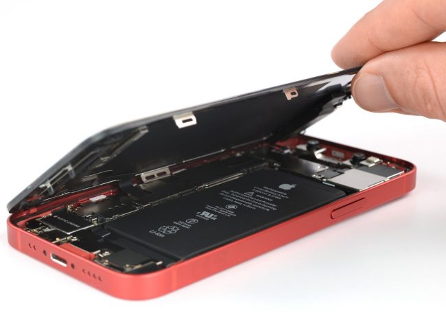 iPhone 12 mini teardown 2