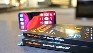 panzerGlass iphone 12 recenze