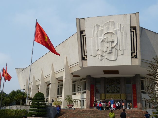 vietnam vlajka komunismus 02