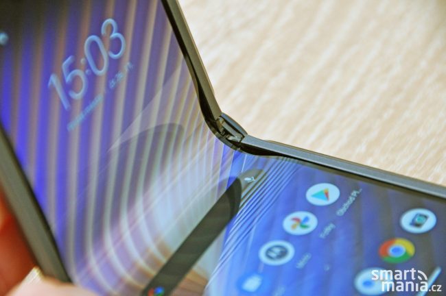 Motorola Razr 5G 2020 032
