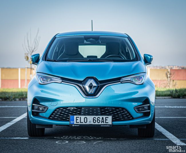 Takto vypadá úspěšný elektromobil. Renault ZOE je nejprodávanějším elektrickým automobilem v Evropě. Takto vypadá úspěšný elektromobil. Renault ZOE je nejprodávanějším elektrickým automobilem v Evropě.