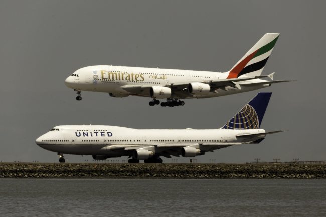 747 a380 emirates united 747 a380 emirates united