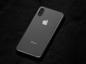 iPhone X