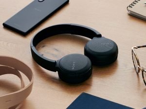 800 600 Sony WH CH510