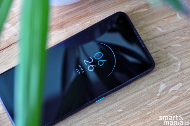 Asus Zenfone 8 003