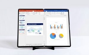Samsung 17 inch foldable official