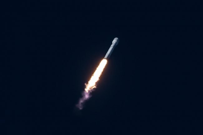 jumpstory rocket satelite satelit raketa 2