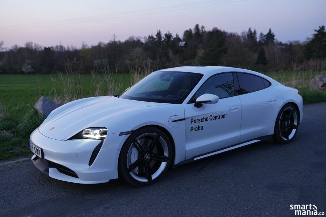 Porsche Taycan Turbo 04
