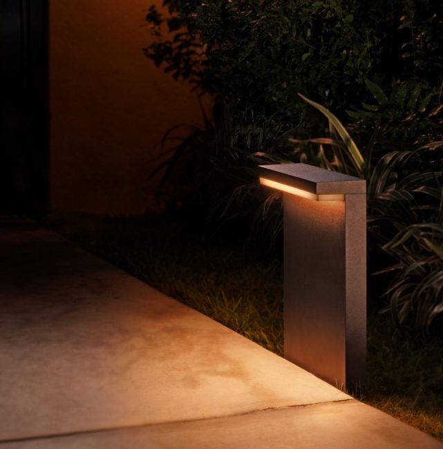 philips hue nyro 4