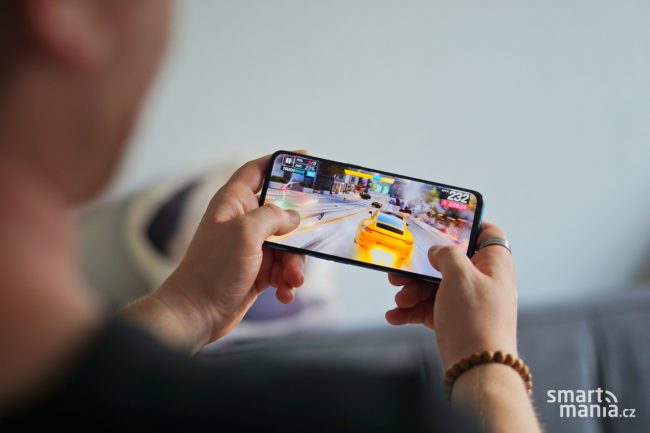 Oppo Reno 5 5G hry 4