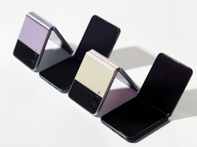 Samsung Galaxy Z Flip 3 bez vodoznaku 3