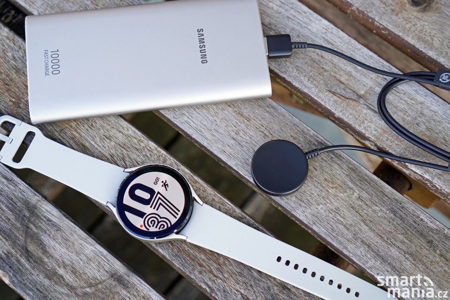 Recenze Samsung Galaxy Watch 4 elegantní hodinky s příchutí Wear OS