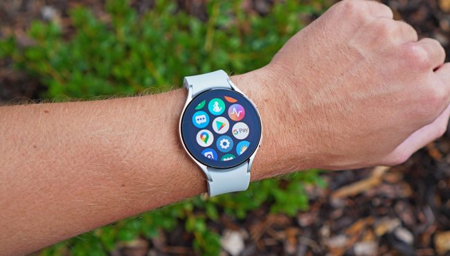 Samsung Galaxy Watch 4 recenze