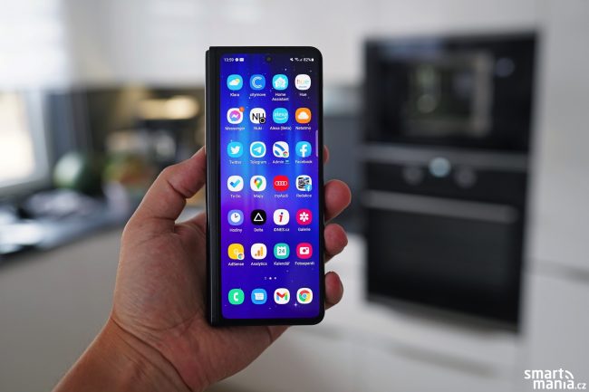 Samsung Galaxy Z Fold 3 02