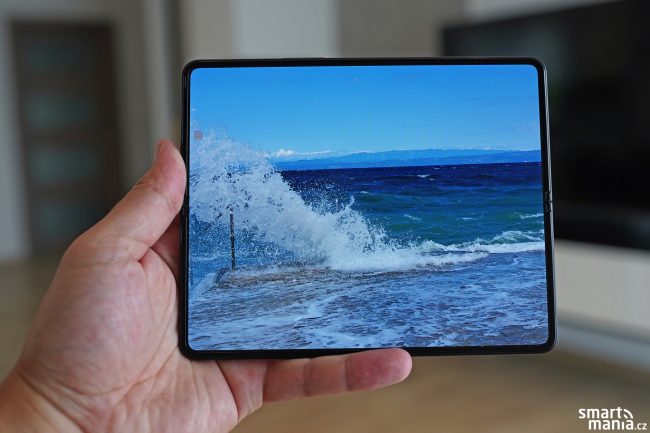 Samsung Galaxy Z Fold 3 05 1