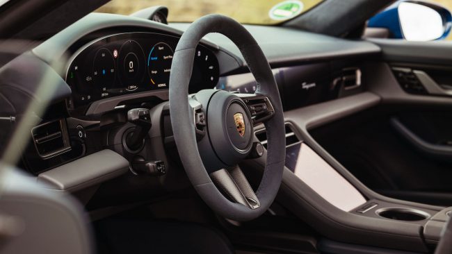 Porsche_Taycan_Cross_Turismo_