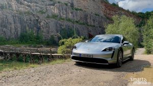 Porsche_Taycan_Cross_Turismo_