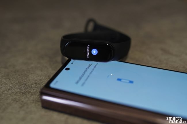 Xiaomi Mi Band 6 svitilna 03