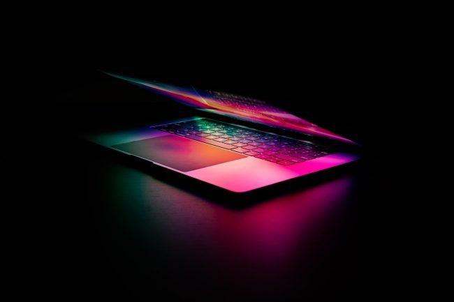 MacBook Pro Unsplash Martin Sanchez MacBook Pro Unsplash Martin Sanchez
