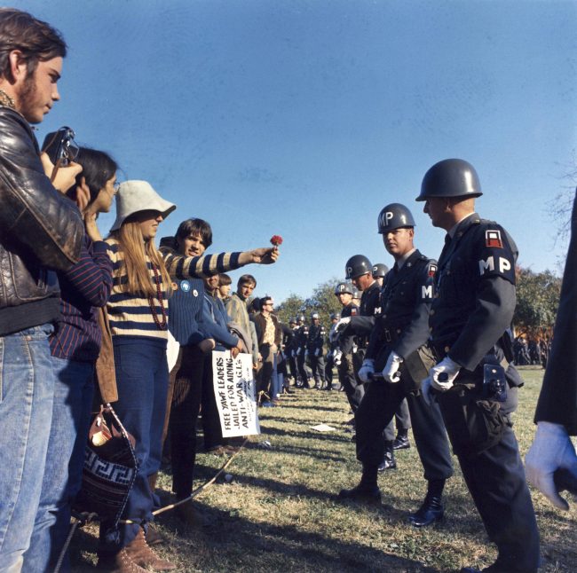 protest vietnam valka