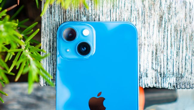 Apple iPhone 13 recenze