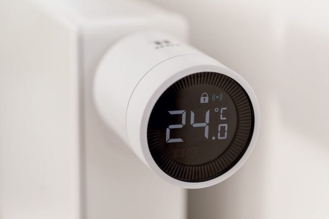 Tesla Smart Thermostatic Valve Style 03