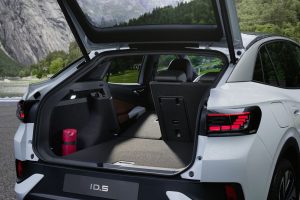 Volkswagen ID 5 03