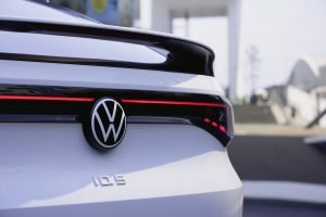 Volkswagen ID 5 04