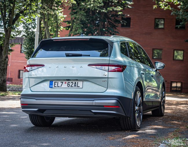 ŠKODA ENYAQ je SUV rodinného typu. Podobně velký jako KODIAQ.