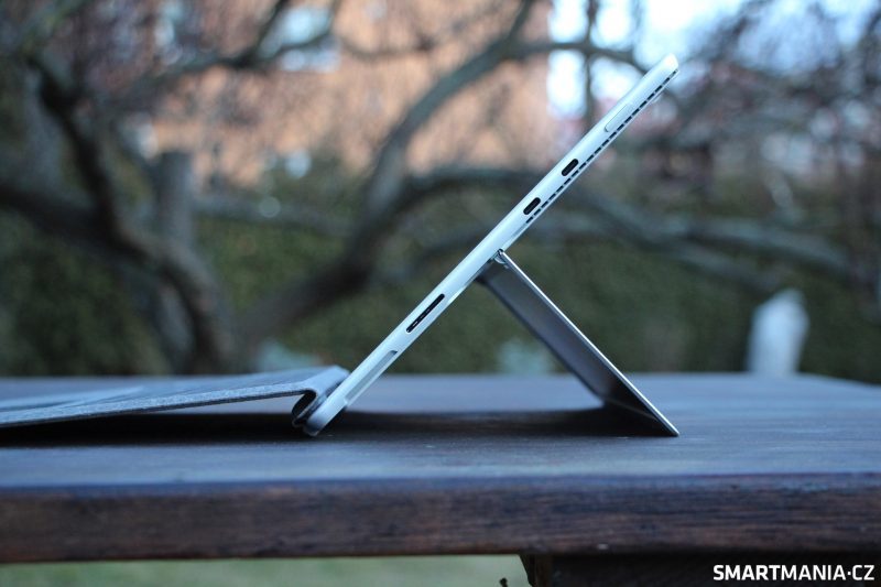 Microsoft Surface Pro 8 24