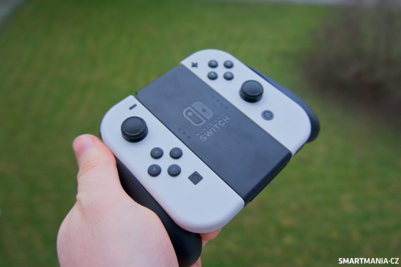Nintendo Switch OLED 12
