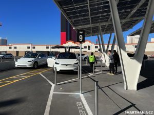Tesla Loop Las Vegas 08