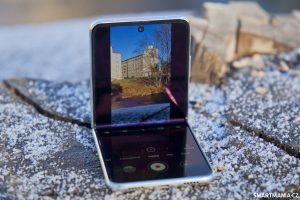 Huawei P50 Pocket 11